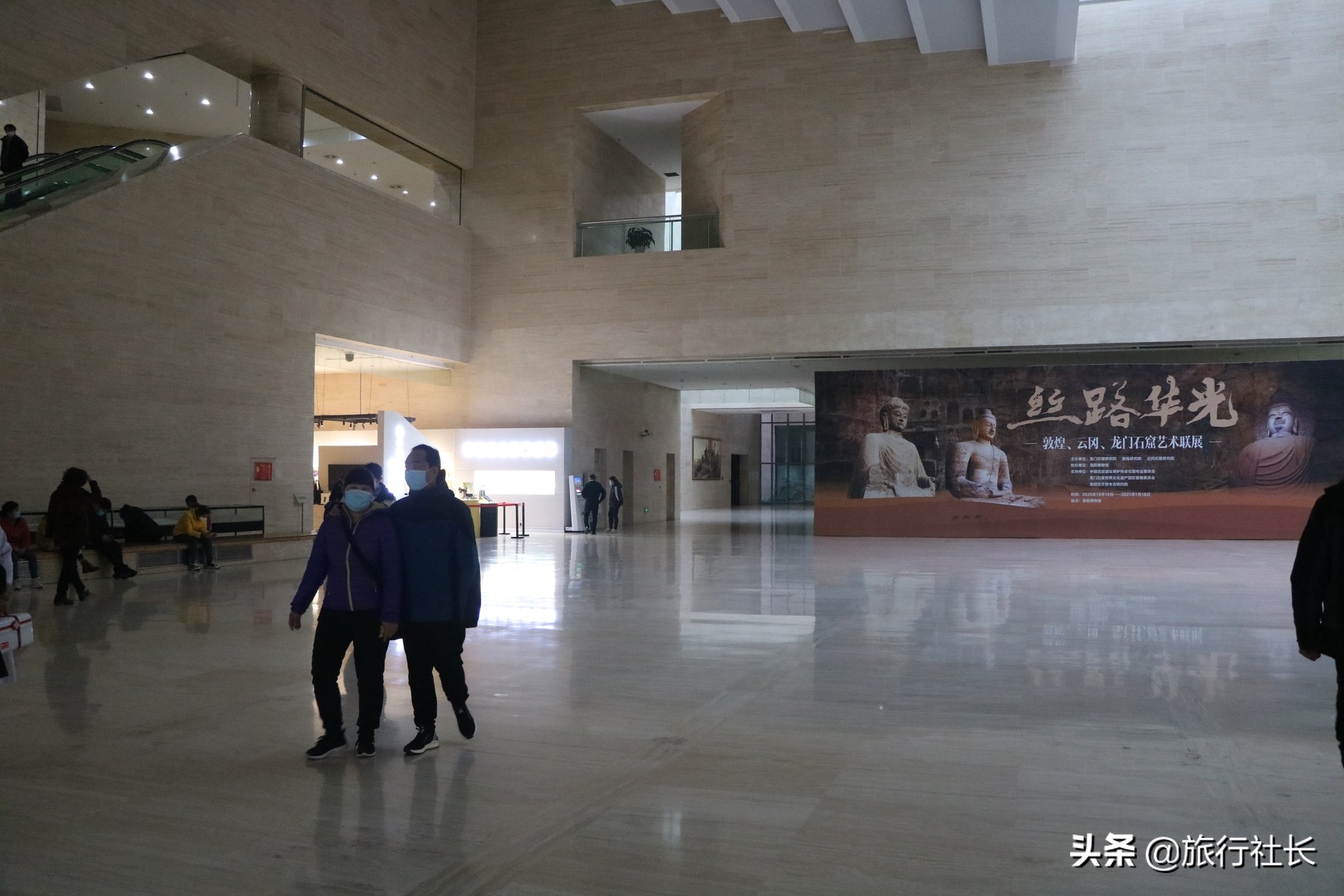 河南博物馆象牙镇馆之宝,河南一个石头博物馆