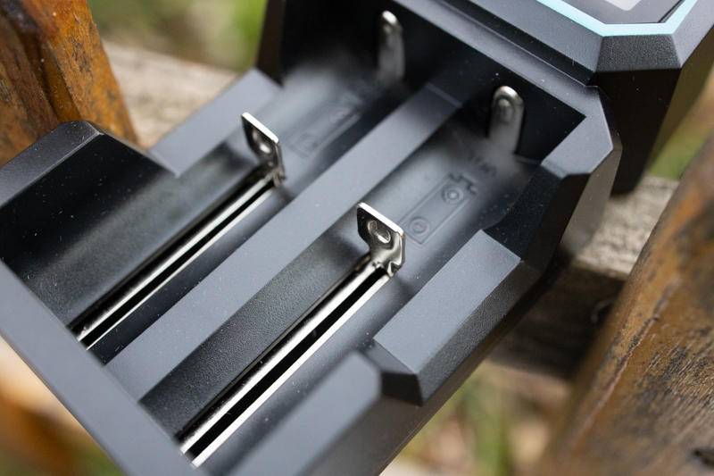 强光手电用18650电池充电器,家用充电锂电手电筒大全