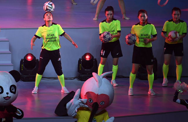 体育故事简短,体育足球故事