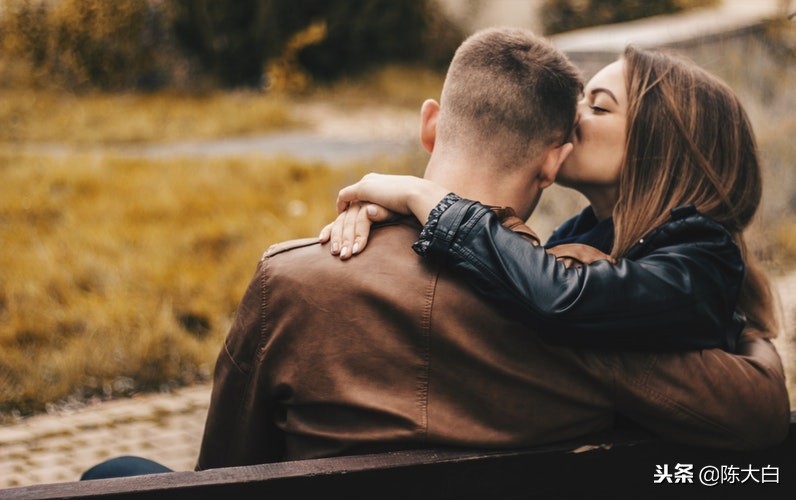 婚姻生活很无趣怎么办,婚姻太平淡没有感情怎么办