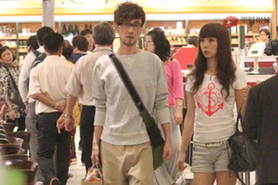 孟美岐小刚周传雄,孟美岐说周传雄模仿小刚