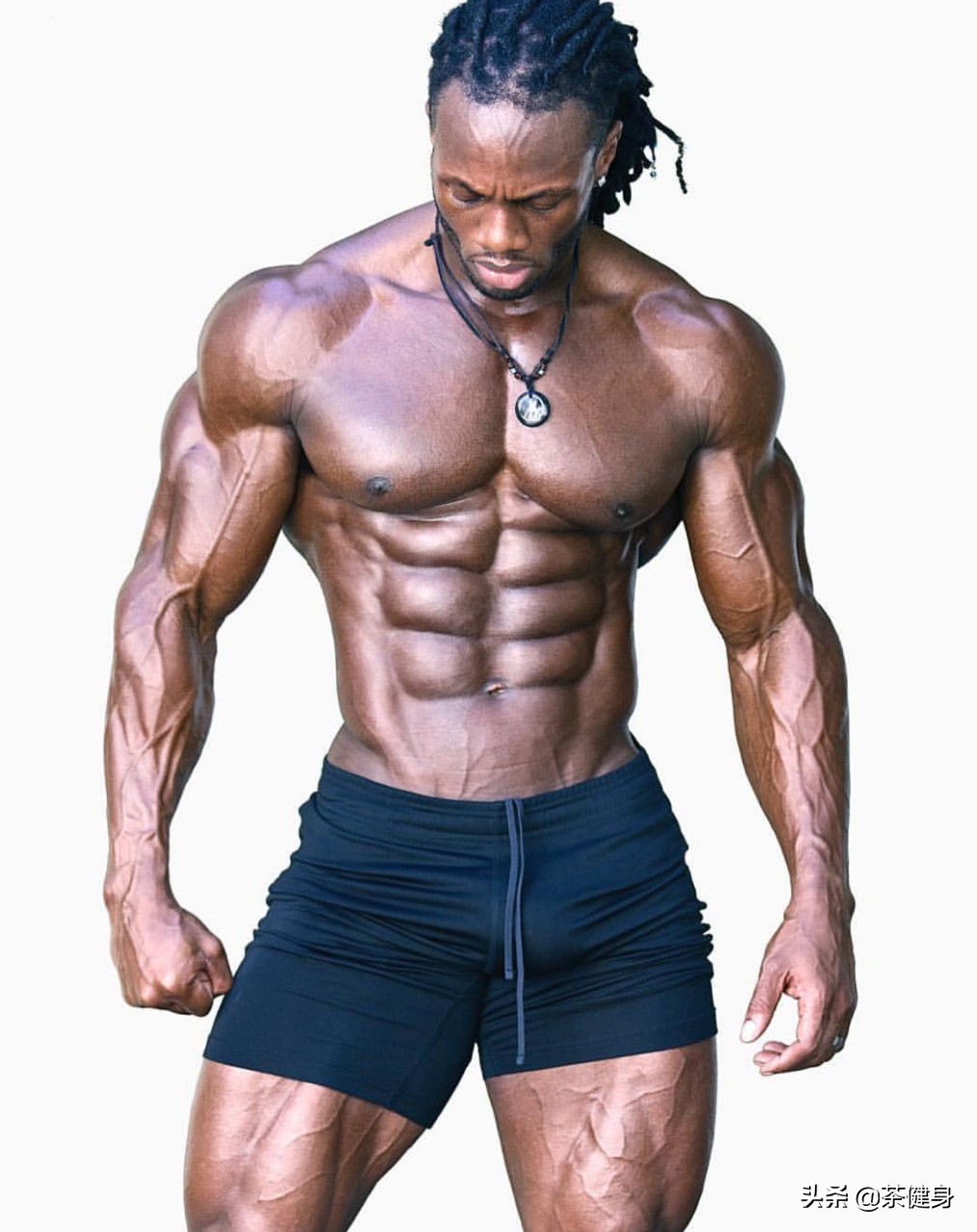 想快速练肌肉喝什么,想快速把肌肉练大需要注意什么