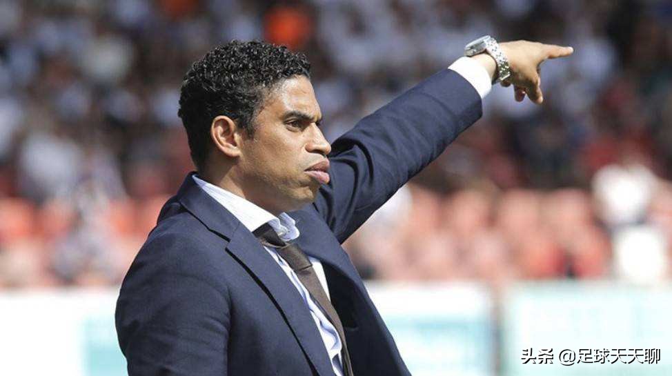 大罗和小罗谁踢足球更厉害,年轻的大罗小罗有多强