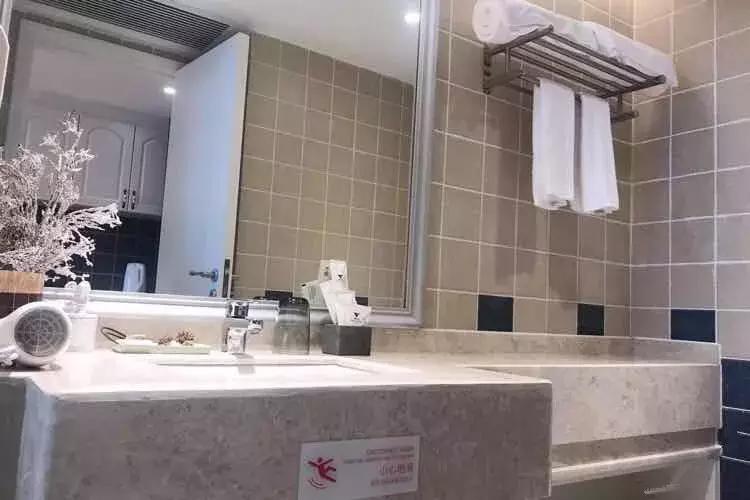 惠州虹海湾旅游攻略,惠州海边虹海湾