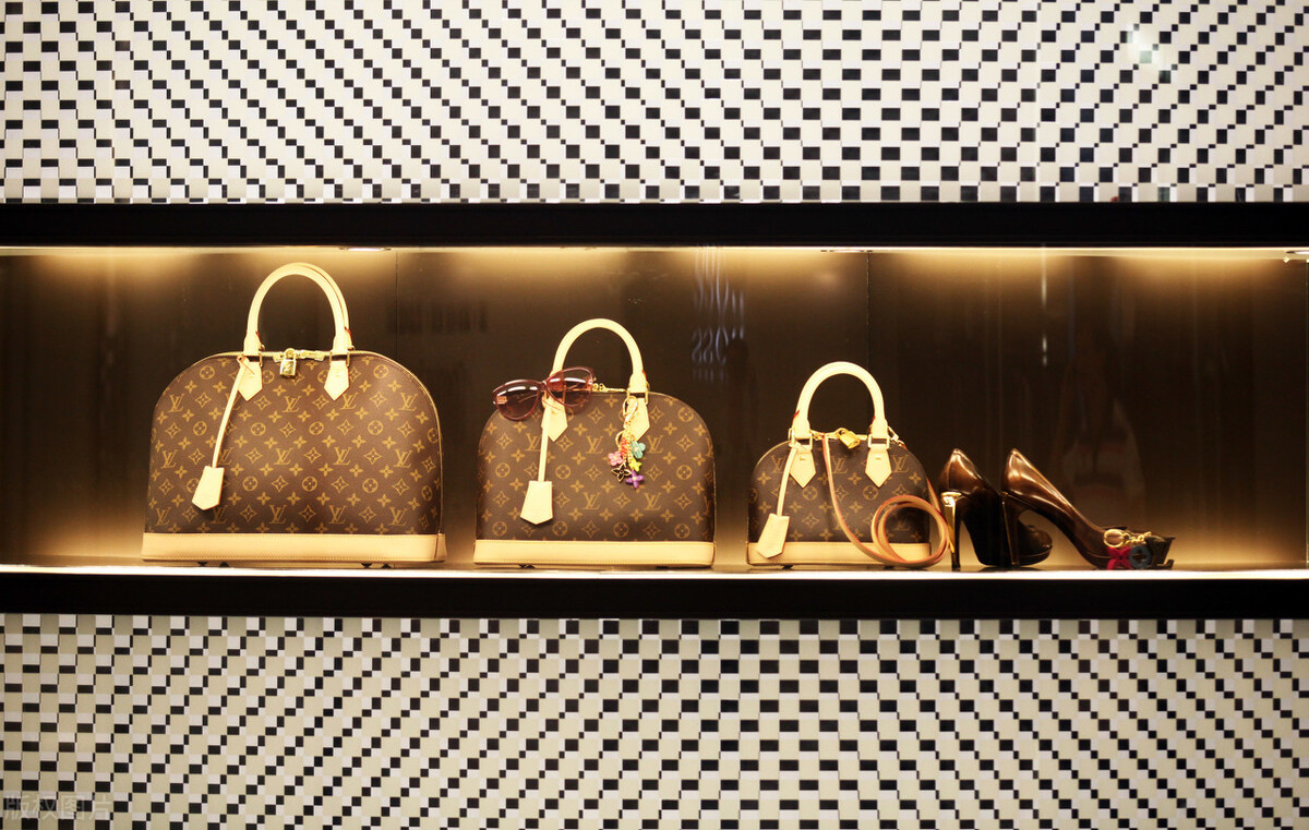 闲鱼买到假货怎么退一赔三,闲鱼卖假货怎么申请假一赔十