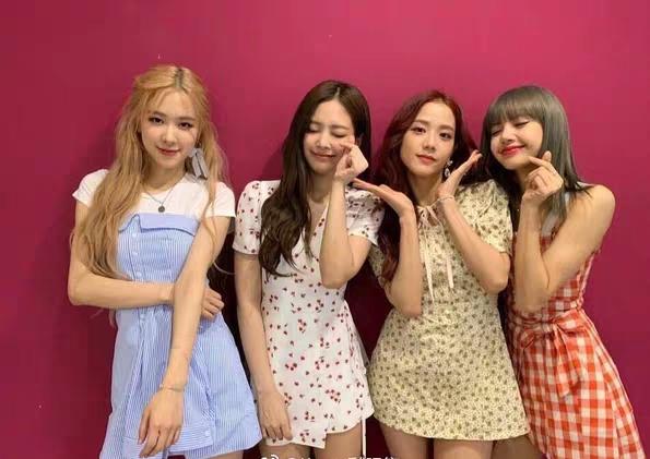 blackpink同款韩国小众品牌衣服,black欧阳娜娜