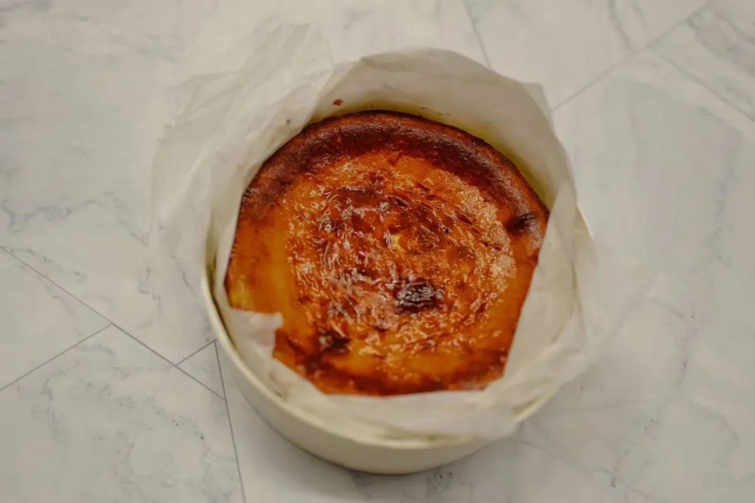 家要有人住才有灵气,家应该有两个繁华都市的栖身之所