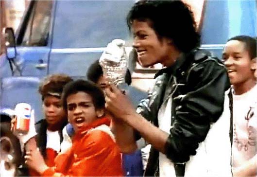 流行音乐之王迈克尔杰克逊短视频,迈克尔杰克逊百事广告视频