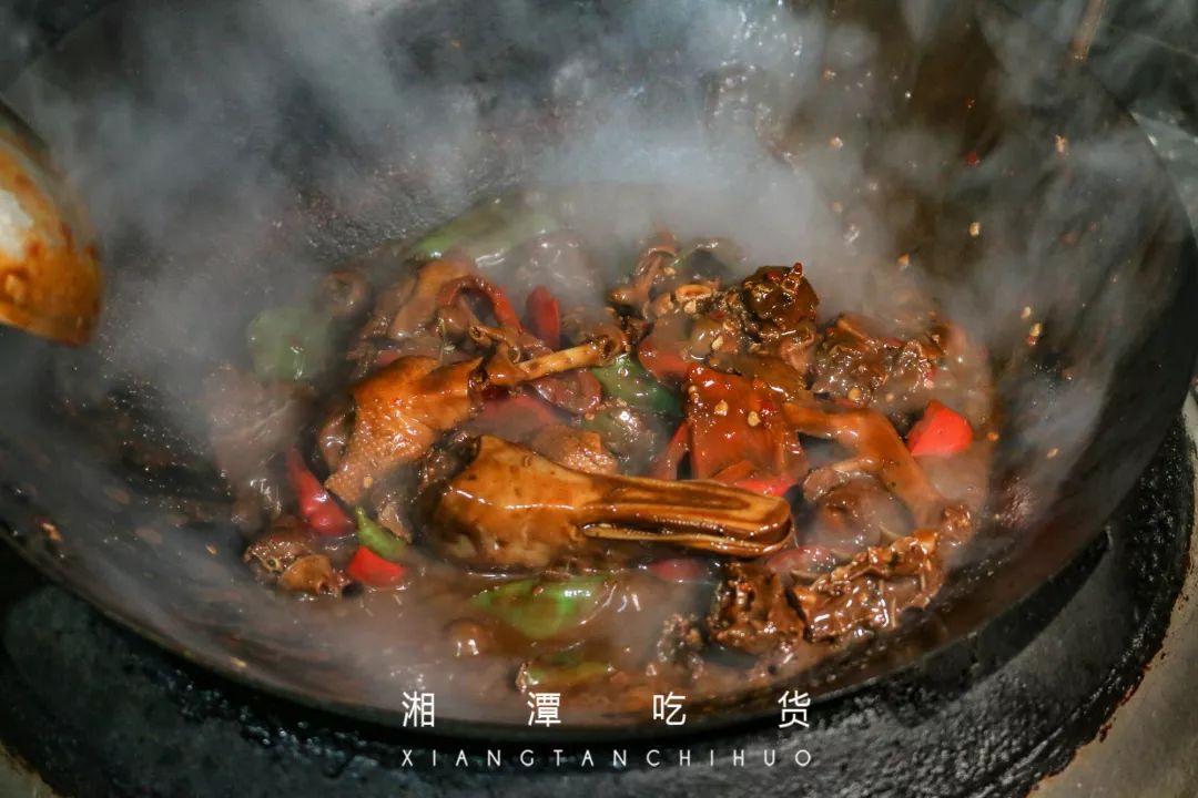 湘潭探店特色血鸭,湘潭新田血鸭哪家好吃