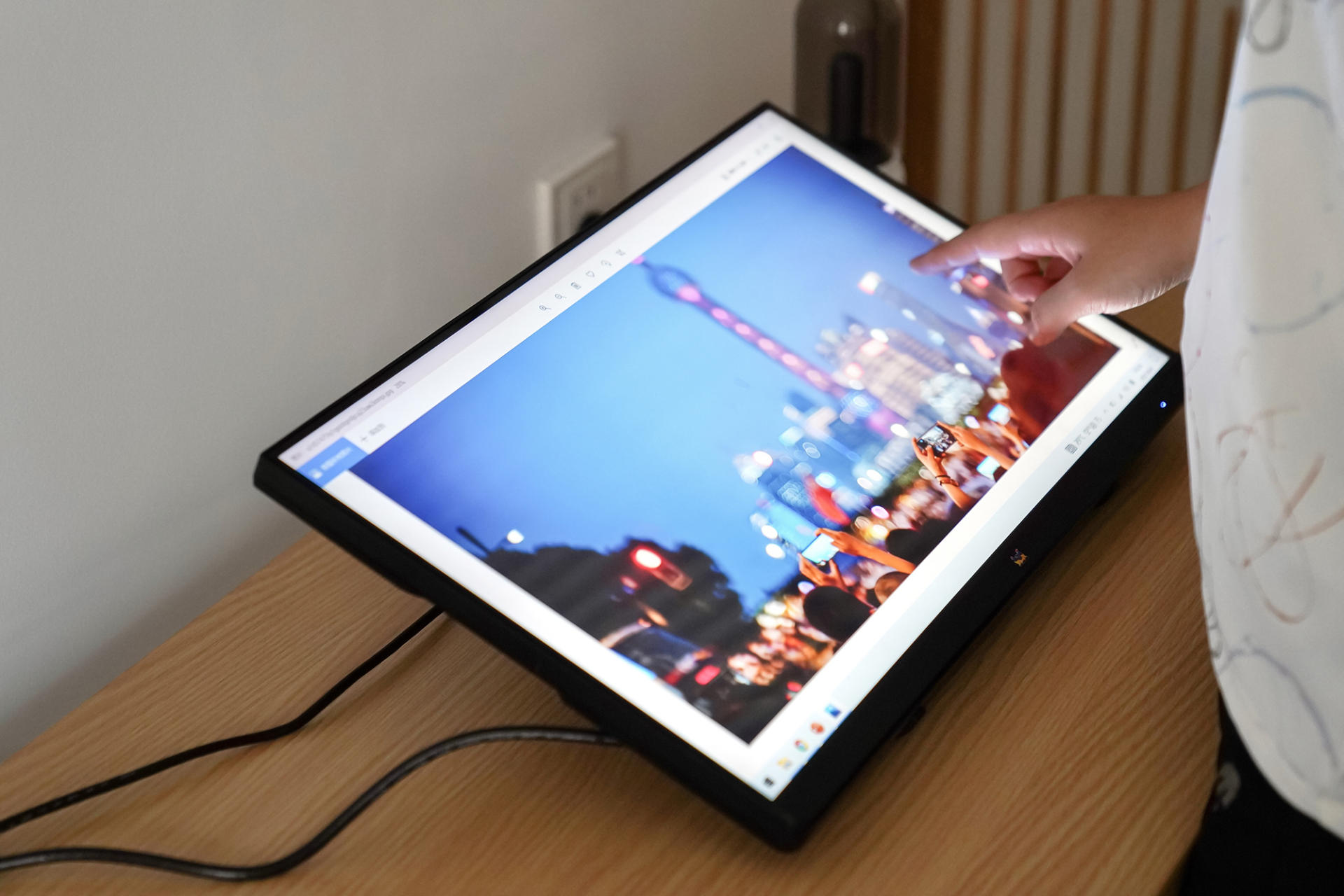 优派32寸显示器操作模式,优派23.8英寸显示器怎么样