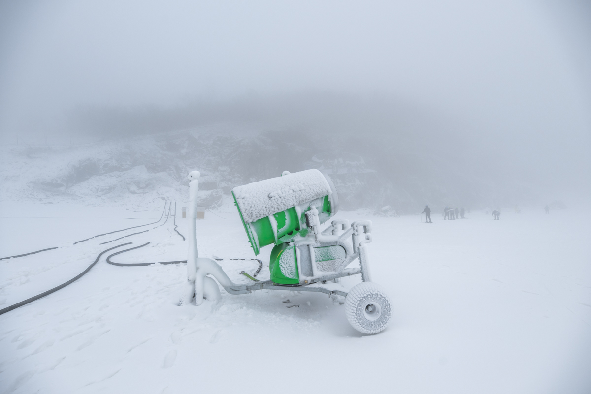 安吉天池雪山滑雪,浙江哪里室内滑雪场最大最好玩