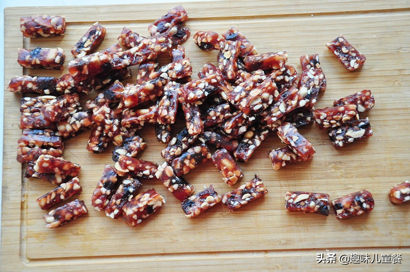 新年一定要学会的一款糖果，酸酸甜甜属我最甜，红红火火属我最火