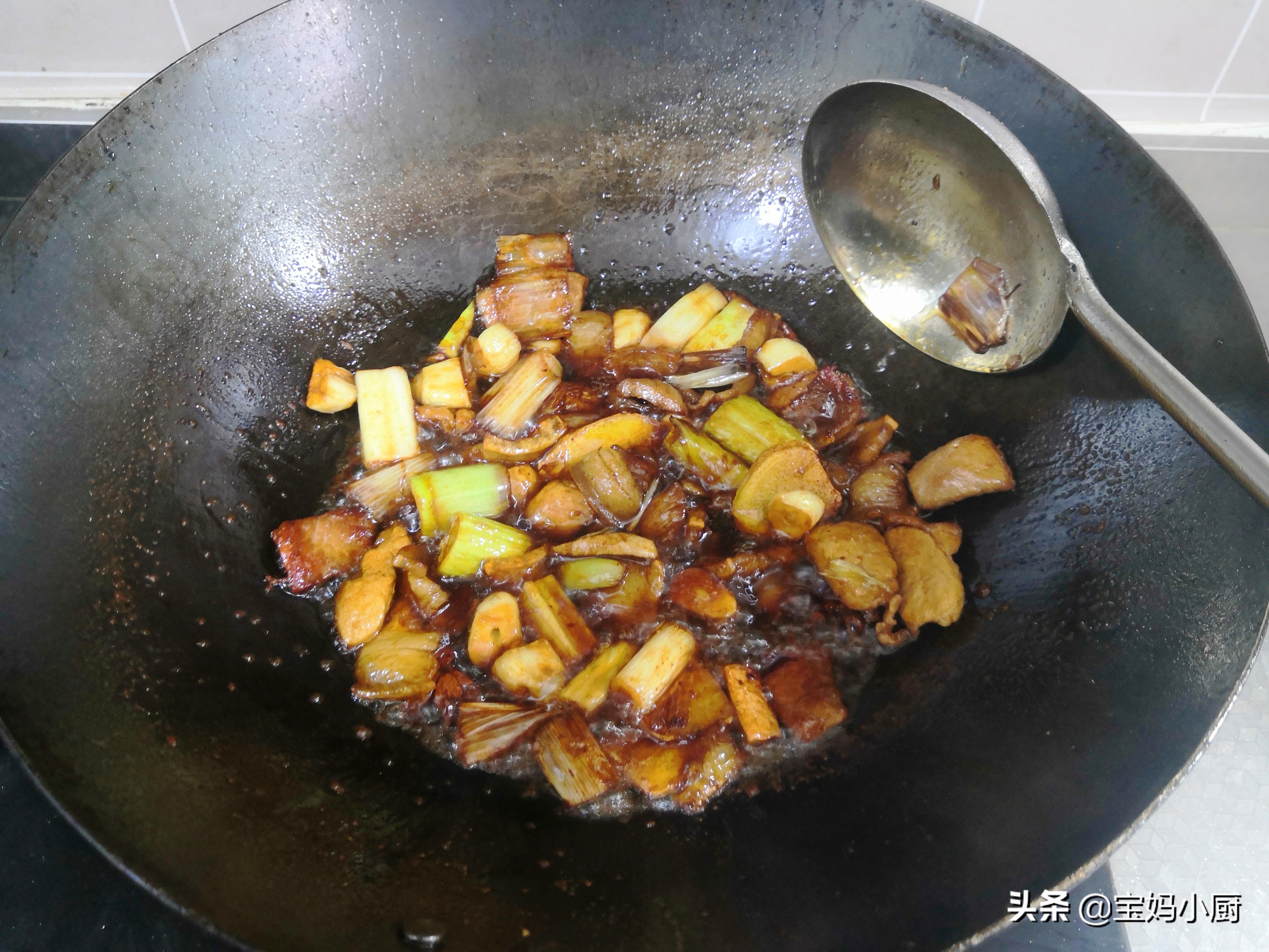 冬天无法抗拒的几道有肉的家常菜,天冷了就馋这道菜营养好吃又暖胃