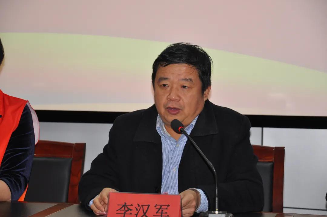 关爱眼睛的公益活动,我县开展眼健康爱心捐赠活动