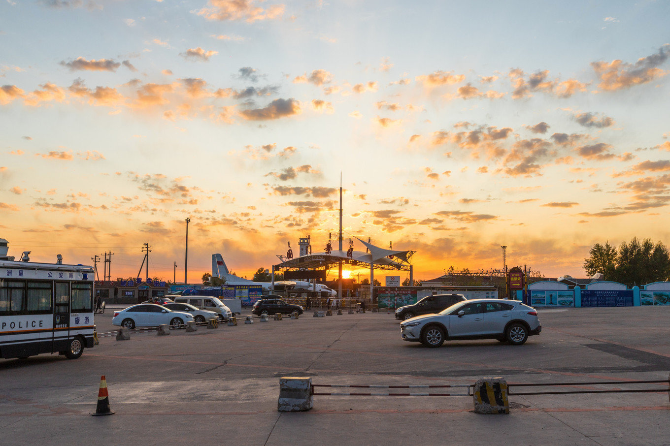 哈尔滨满洲里自驾路线,哈尔滨满洲里自驾视频