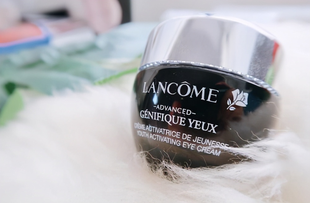 化妆品官方眼霜推荐,眼霜什么牌子的好用又便宜