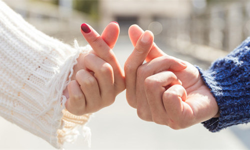 男朋友对你不同的称呼代表什么,男朋友怎么称呼你代表多爱你