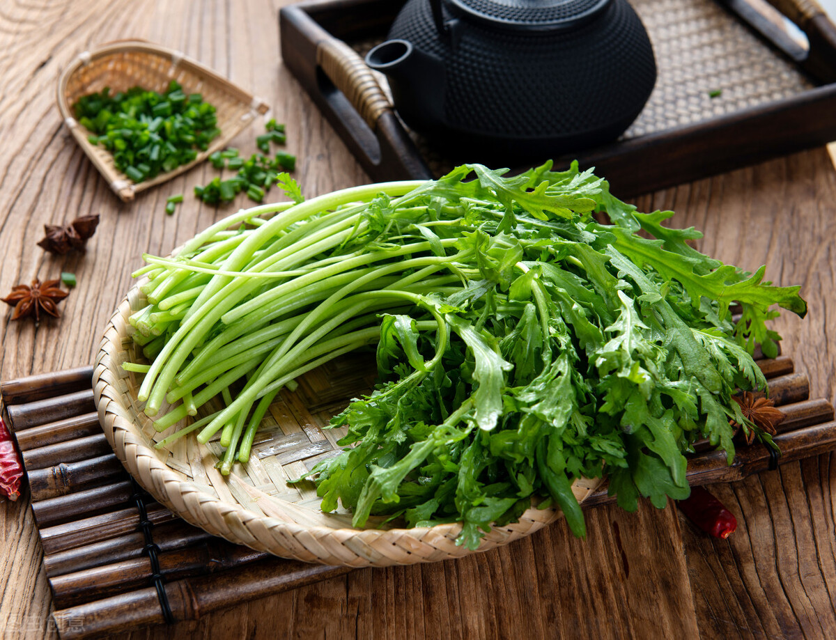 谷雨吃什么传统食物,谷雨前应季蔬菜有哪些