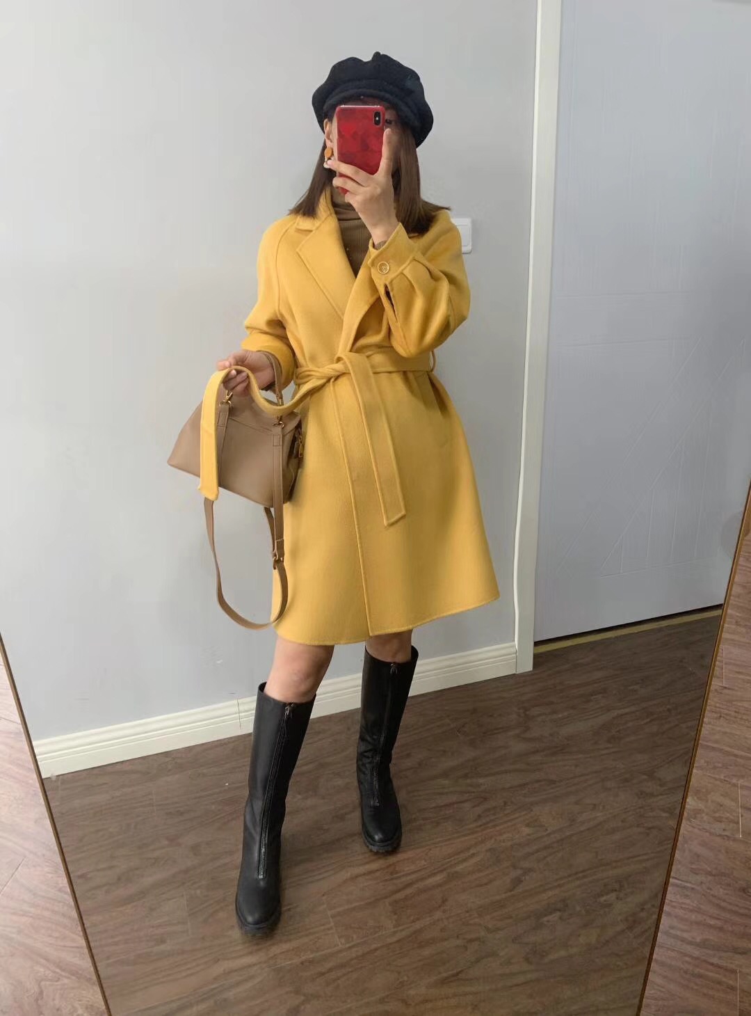 不同版型深灰色双面羊毛大衣穿搭,羊毛绒大衣怎么穿不显臃肿