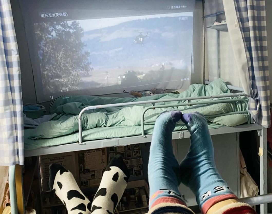 关于大学生在外租房住宿的利弊,大学生租房面临的难题