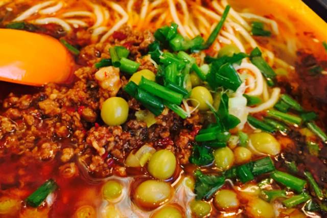 合肥有哪些明星美食店,合肥明星开的美食店