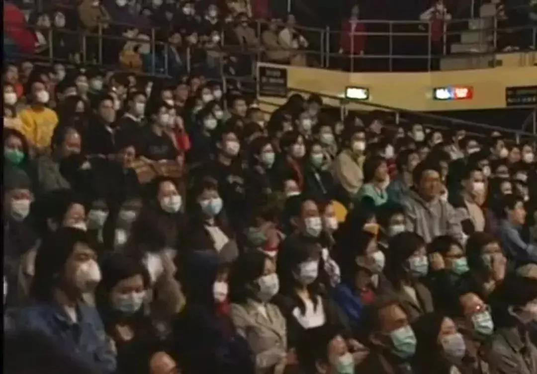 黄子华火吗,黄子华火了吗