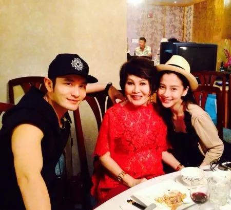 羽西年轻时的照片,十年前羽西