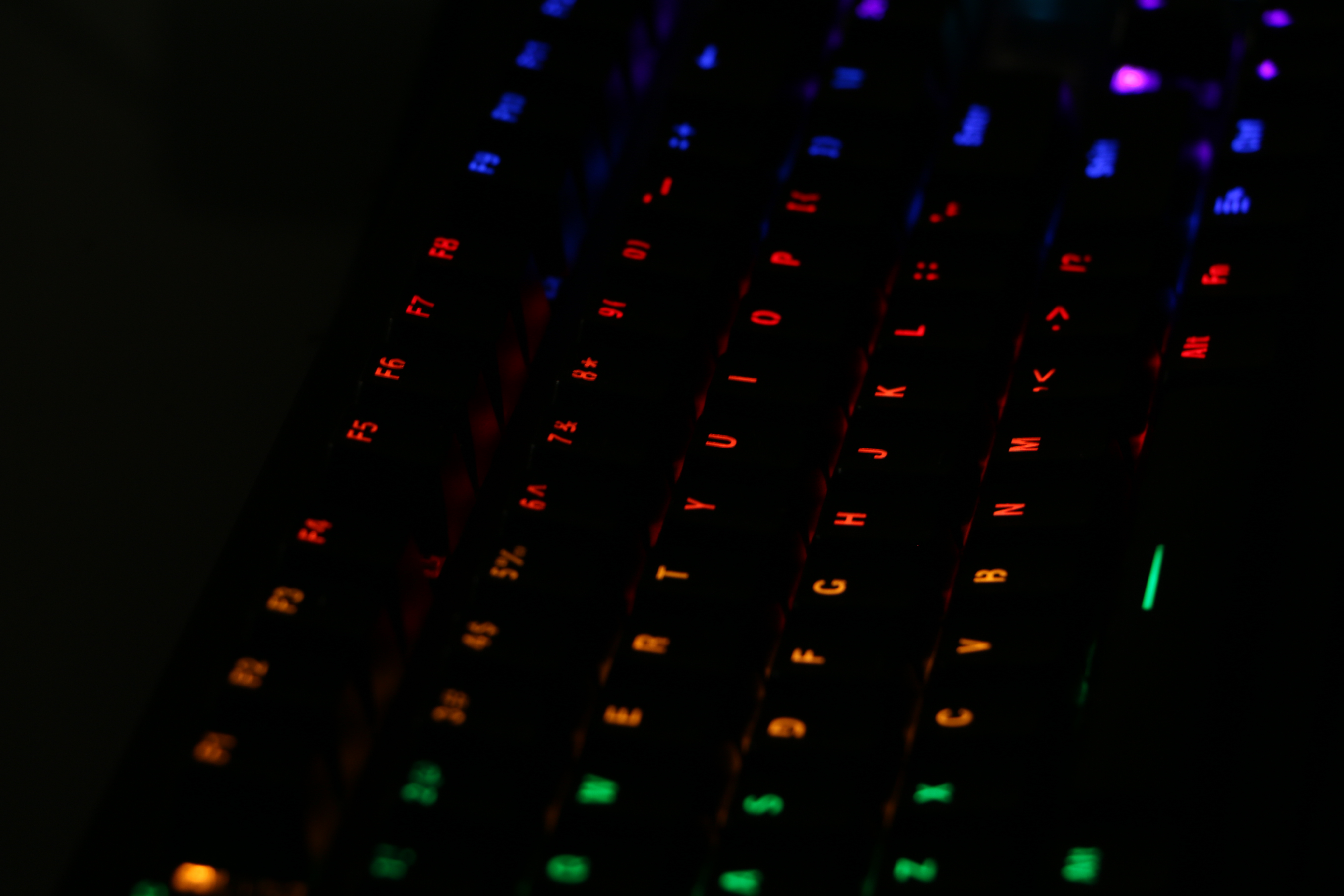 惠普机械键盘只亮方向键,惠普朋克机械键盘评测