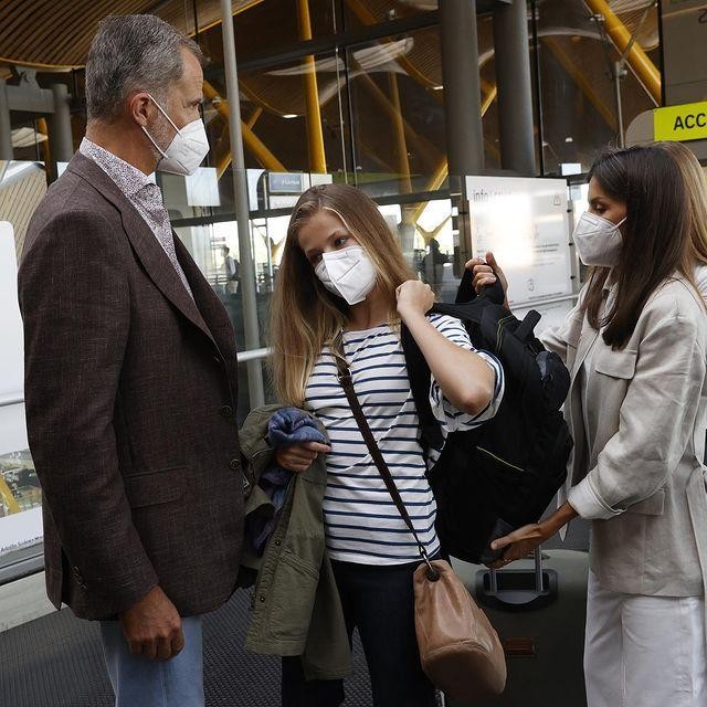 西班牙俩公主差几岁,西班牙公主两姐妹谁漂亮