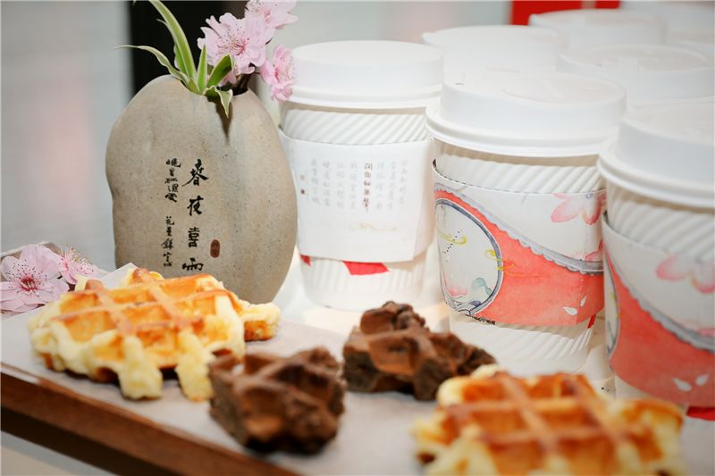 沉浸式吃肯德基串串,肯德基吃火锅串串