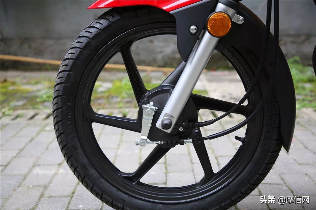 新大洲本田战飚评测,新大洲本田战龙试驾