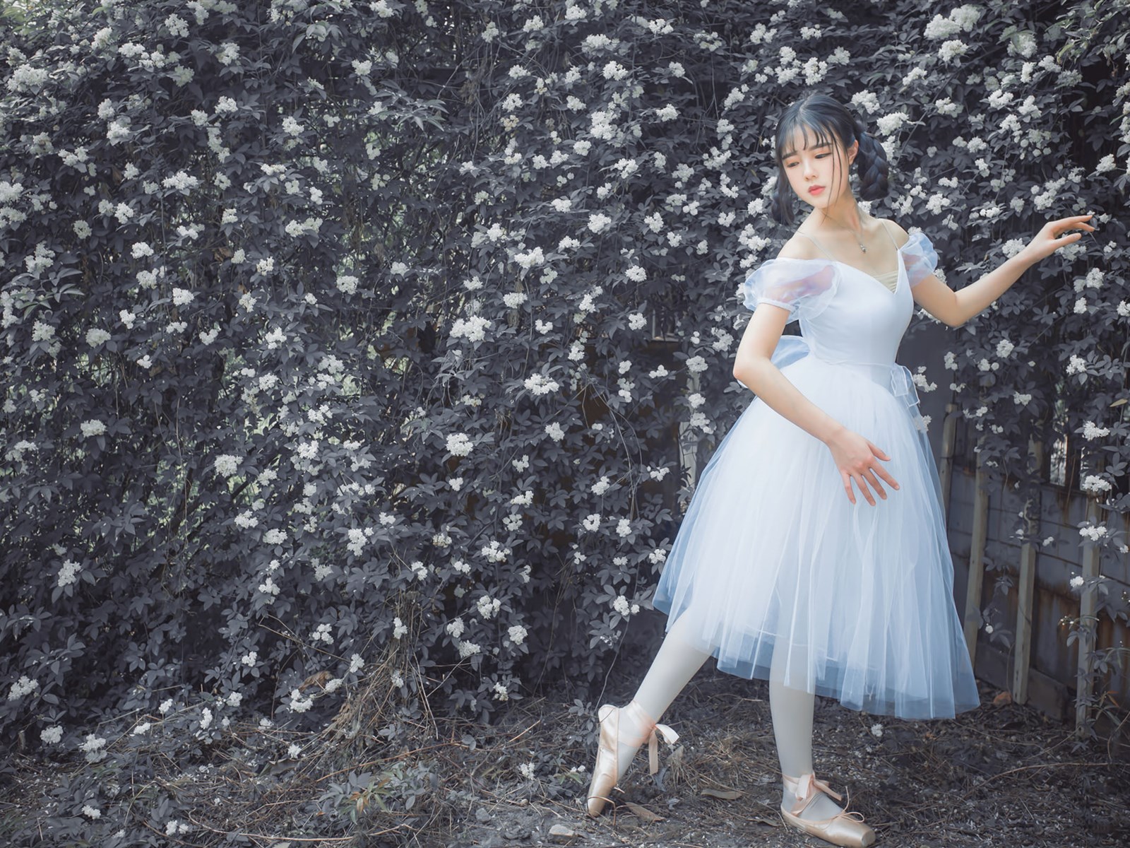 约喜欢的女生要带闺蜜怎么办,约女生出来玩总是带闺蜜