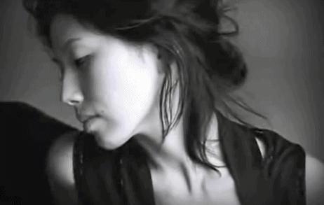 韩国娱乐圈*规则潜**曝光：被富豪玩弄，被迫演情色片，25岁自杀身亡