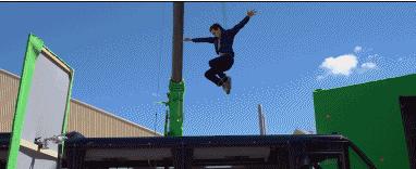 荷兰弟蜘蛛侠为什么可以爬墙呢,荷兰弟第一个反派