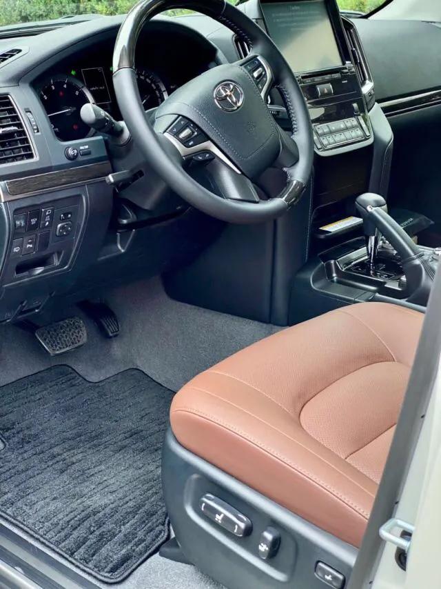 陆巡4600和5700有哪些优缺点,2019款陆巡中东版4600价格表