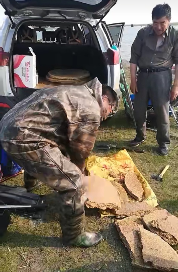 西江钓鱼用什么方块饵最好,现在的季节野钓饵怎么配