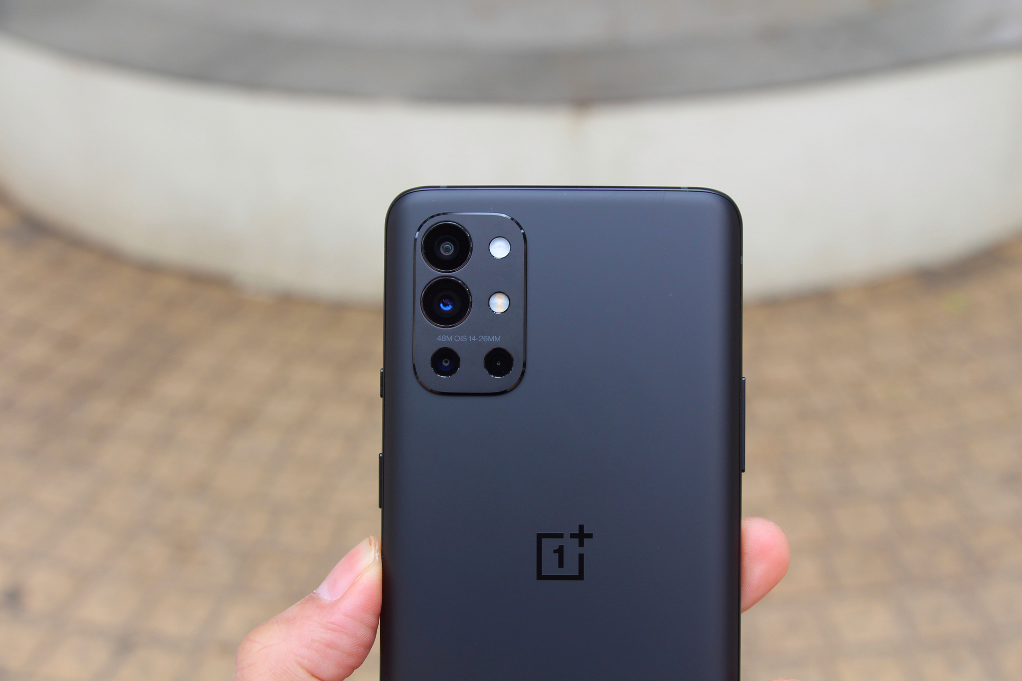 一加9r什么时候可以升级coloros13,高刷高色域全面屏