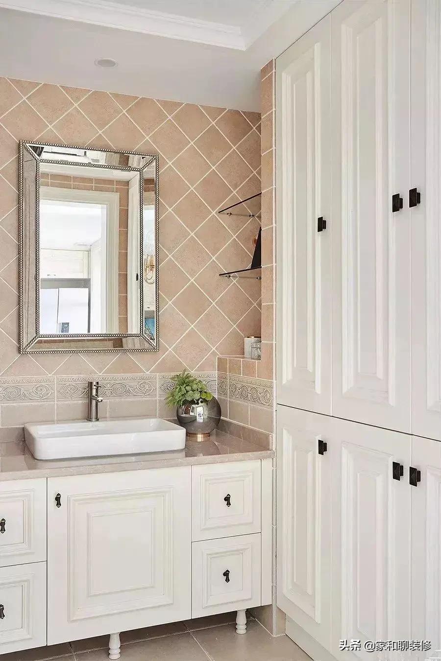 厨房卫生间瓷砖选多大规格的好,楼层低卫生间瓷砖怎么选颜色