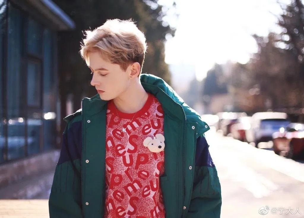 中国人民大学最帅留学生!一开口东北话十级:哎呀妈呀,老帅了