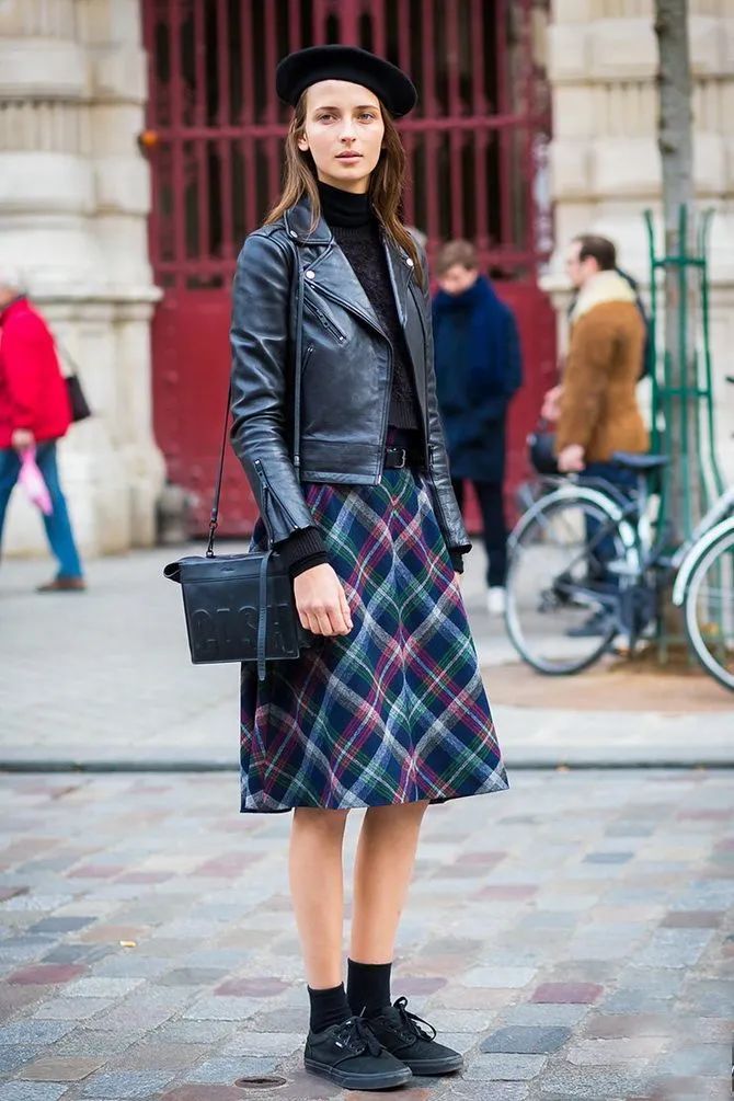 别再露脚踝了,今冬不流行露脚踝了露袜才更时髦