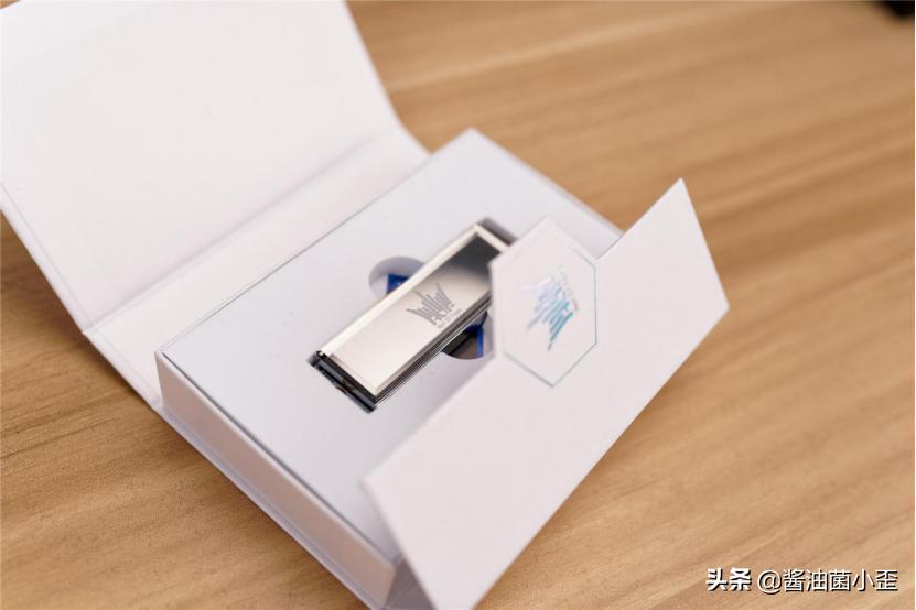 rtx30608g显卡影驰,显卡影驰rtx3090金属大师