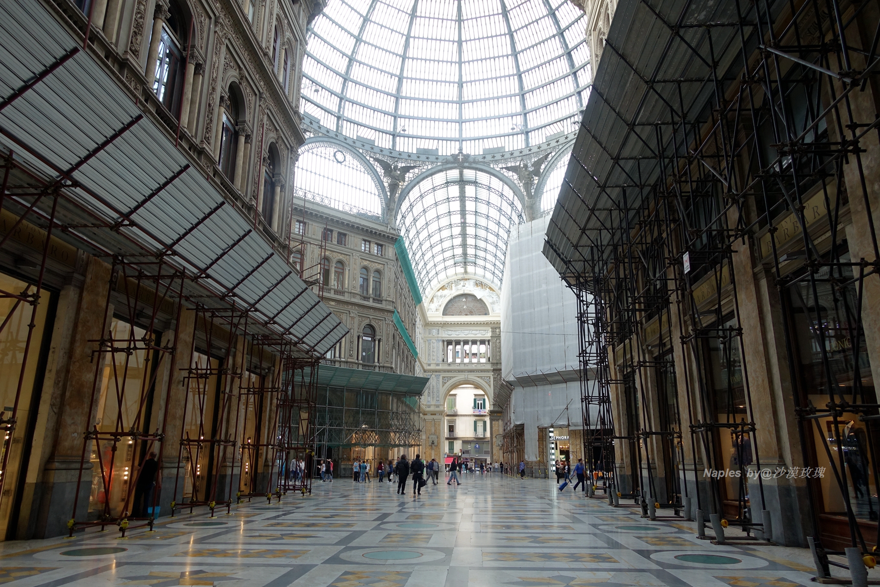 意大利那不勒斯老城市,那不勒斯在意大利的地位