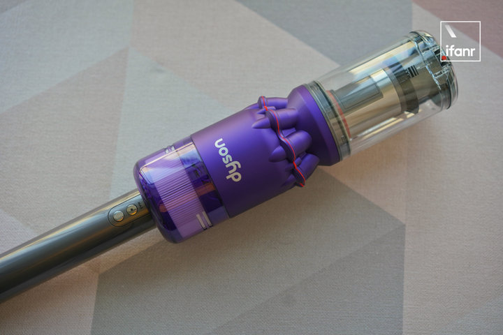 戴森digitalslim轻量吸尘器黑科技,戴森万象吸尘器omniglide开箱视频