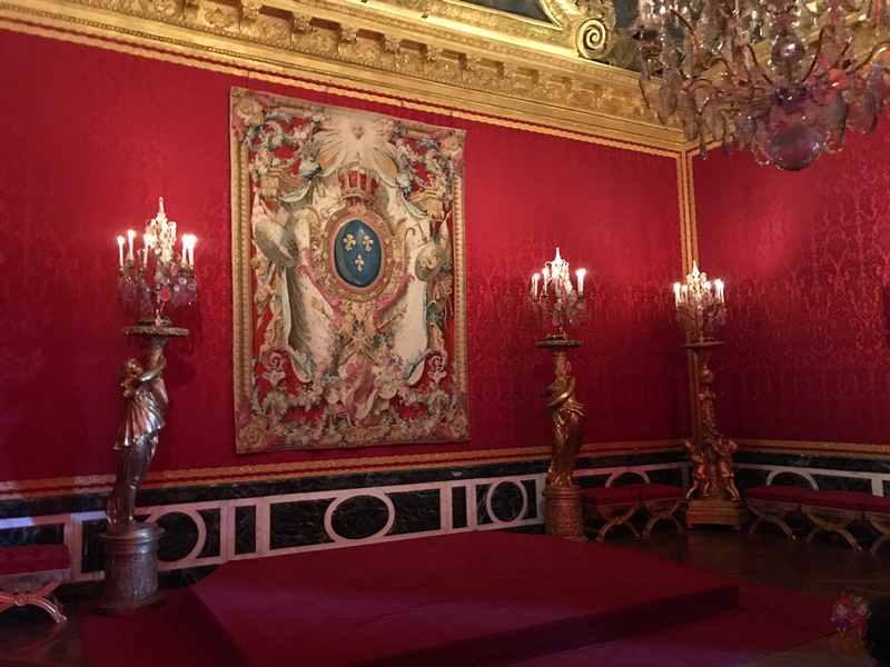 法国为什么发明香水,为什么法国发明了香水