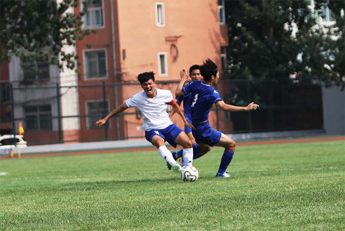 第二届全国青年运动会足球测试赛在太原理工大学开赛