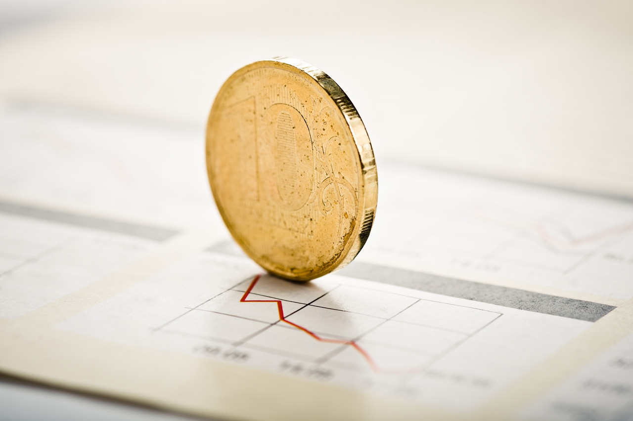 学生：学会计和钱打交道的就能赚很多钱吗？老师：想多了