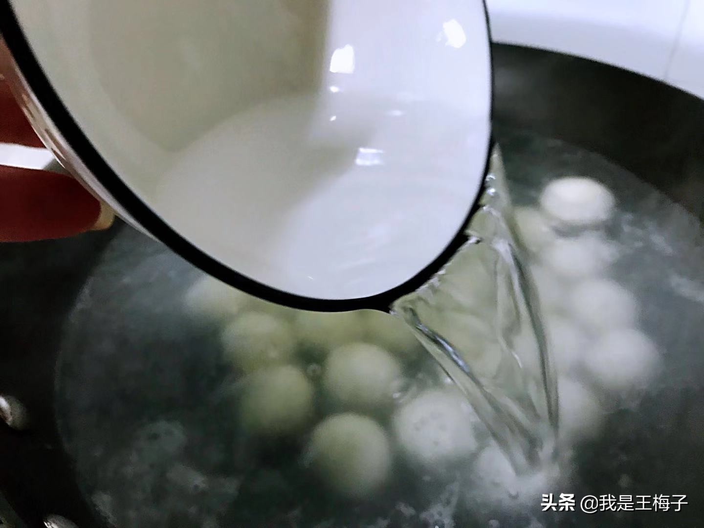 煮汤圆怎么煮正确,煮汤圆需要加凉水嘛