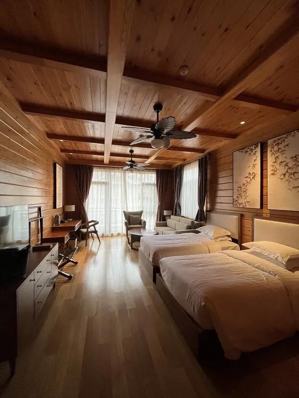 长白山怎么选酒店,长白山旅游攻略长白山西坡酒店