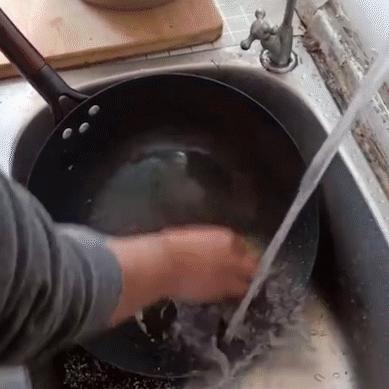 这几口网红锅千万别碰,网红锅最近火爆的