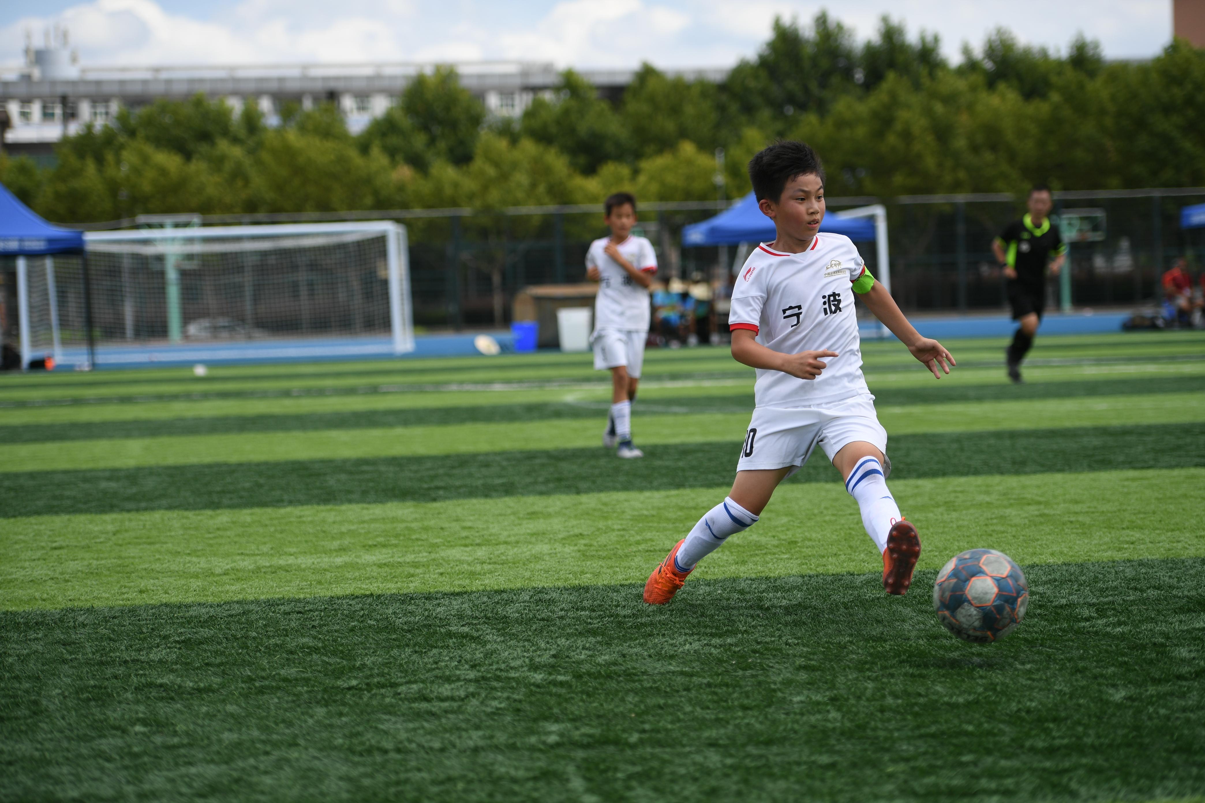 浙江绿城足球新星,高欣绍兴